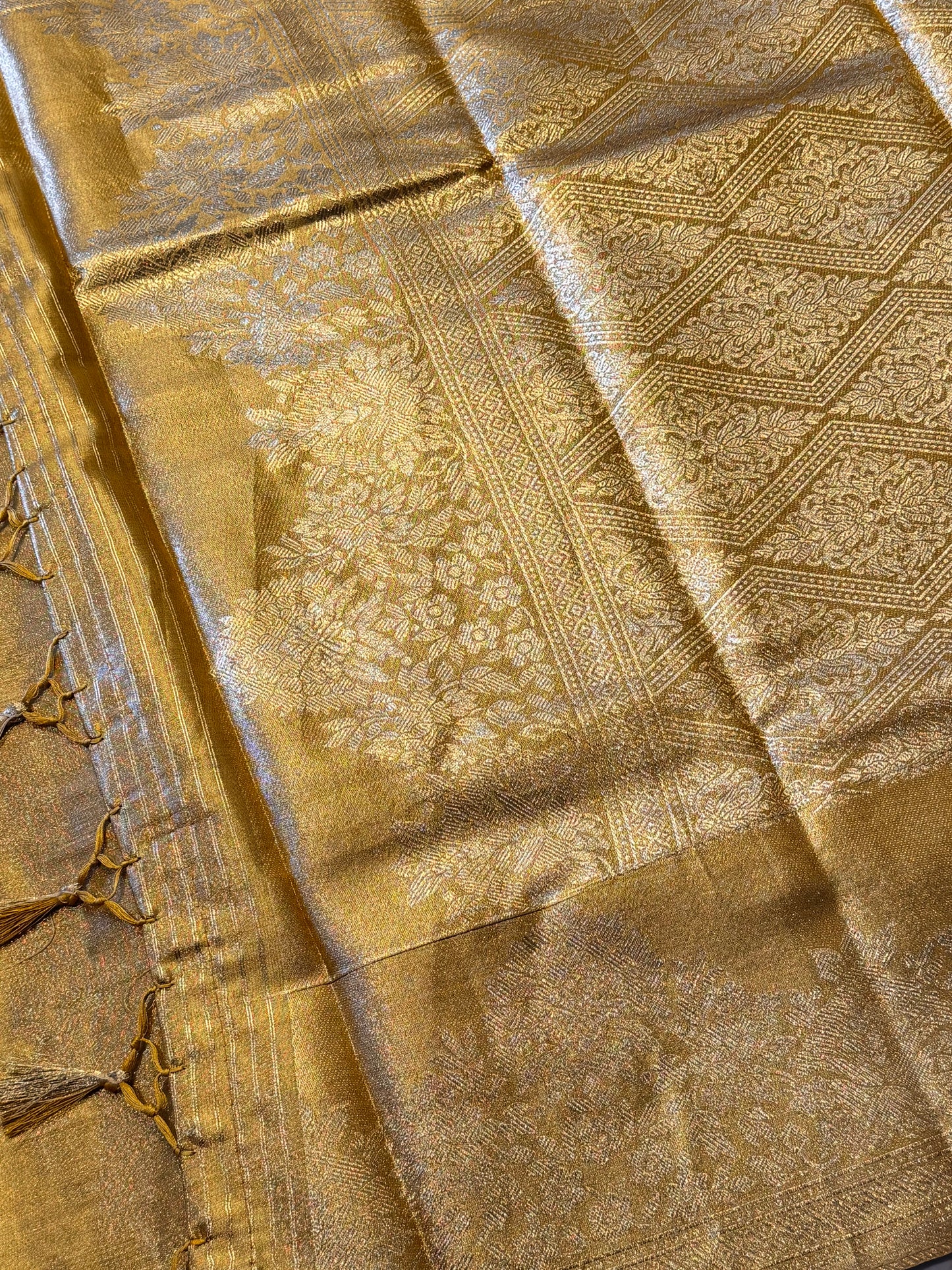 Golden Semi Tissue Saree