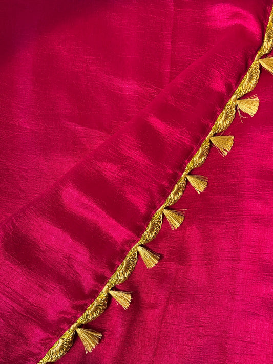 Rani Pink Ambari Special Blouse Material + Kashmiri Silk Plain Saree (Gold Tassels)