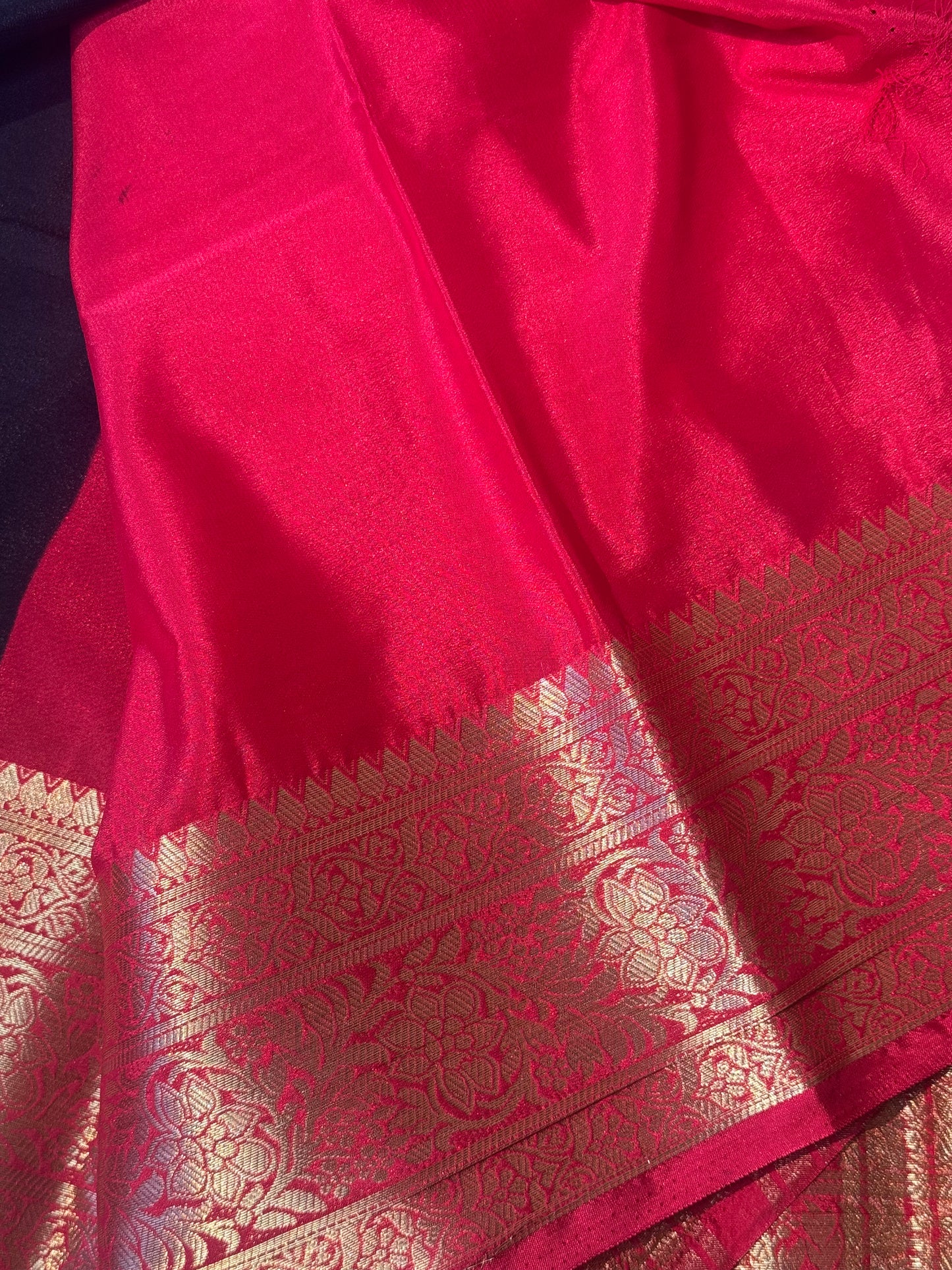Semi Mysore Crepe Silk (Black with Red)