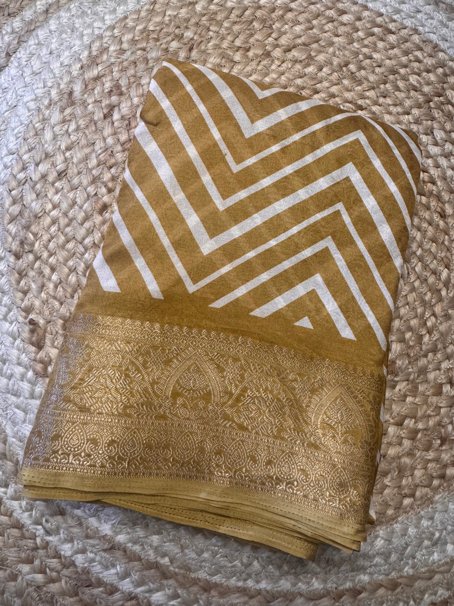 Pastel Yellow Semi Georgette Saree