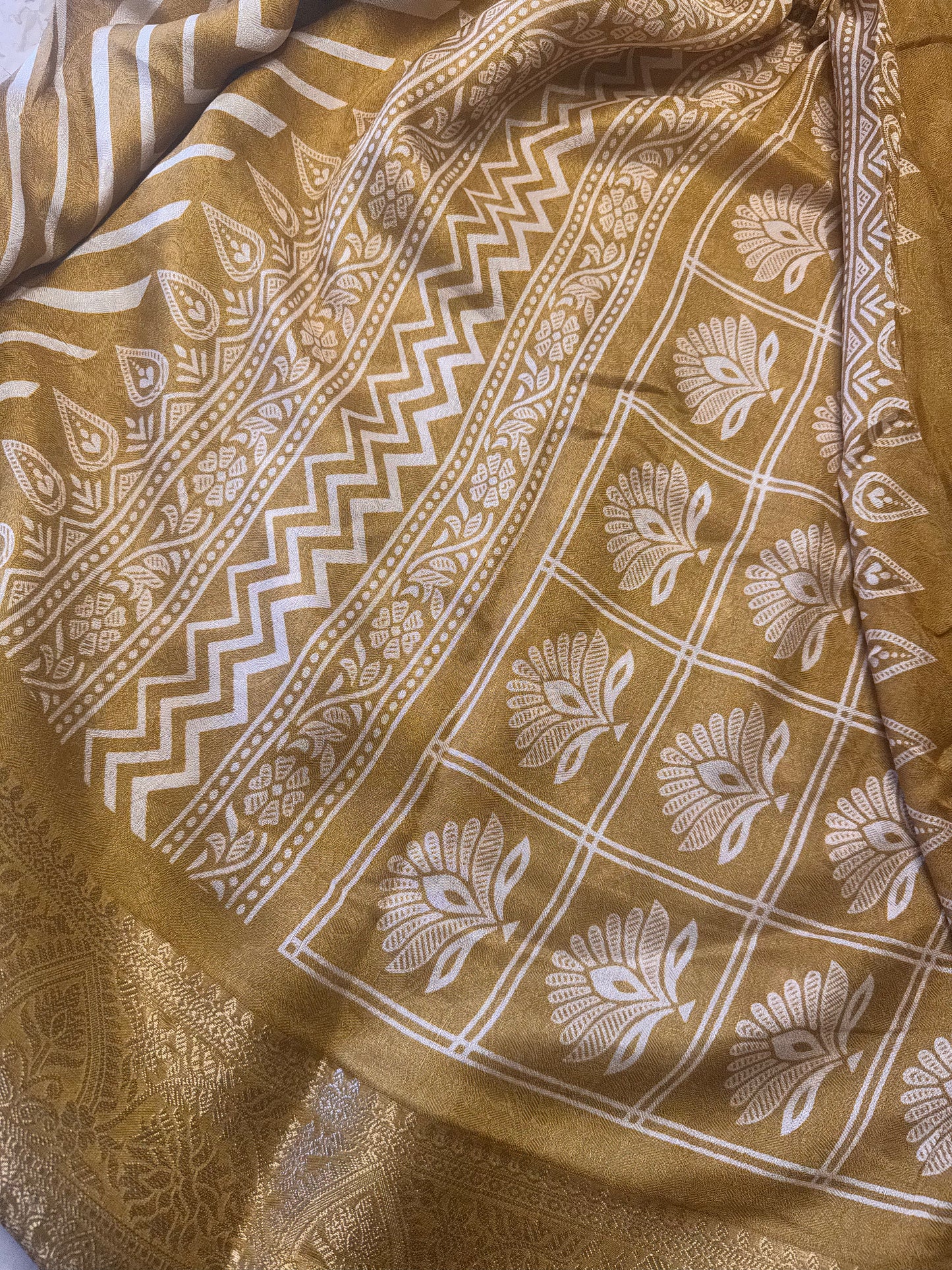 Pastel Yellow Semi Georgette Saree