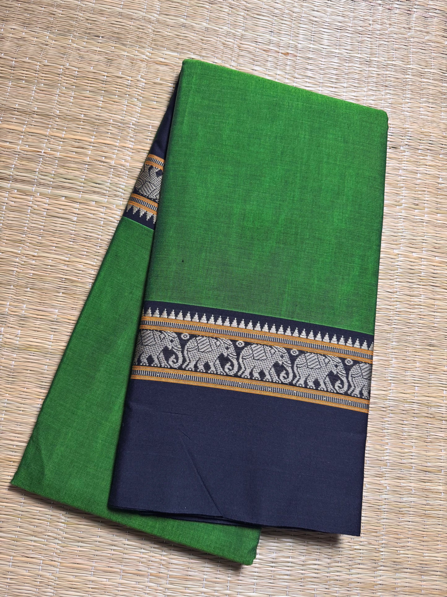 Parrot Green Narayanpet Pure Cotton Saree