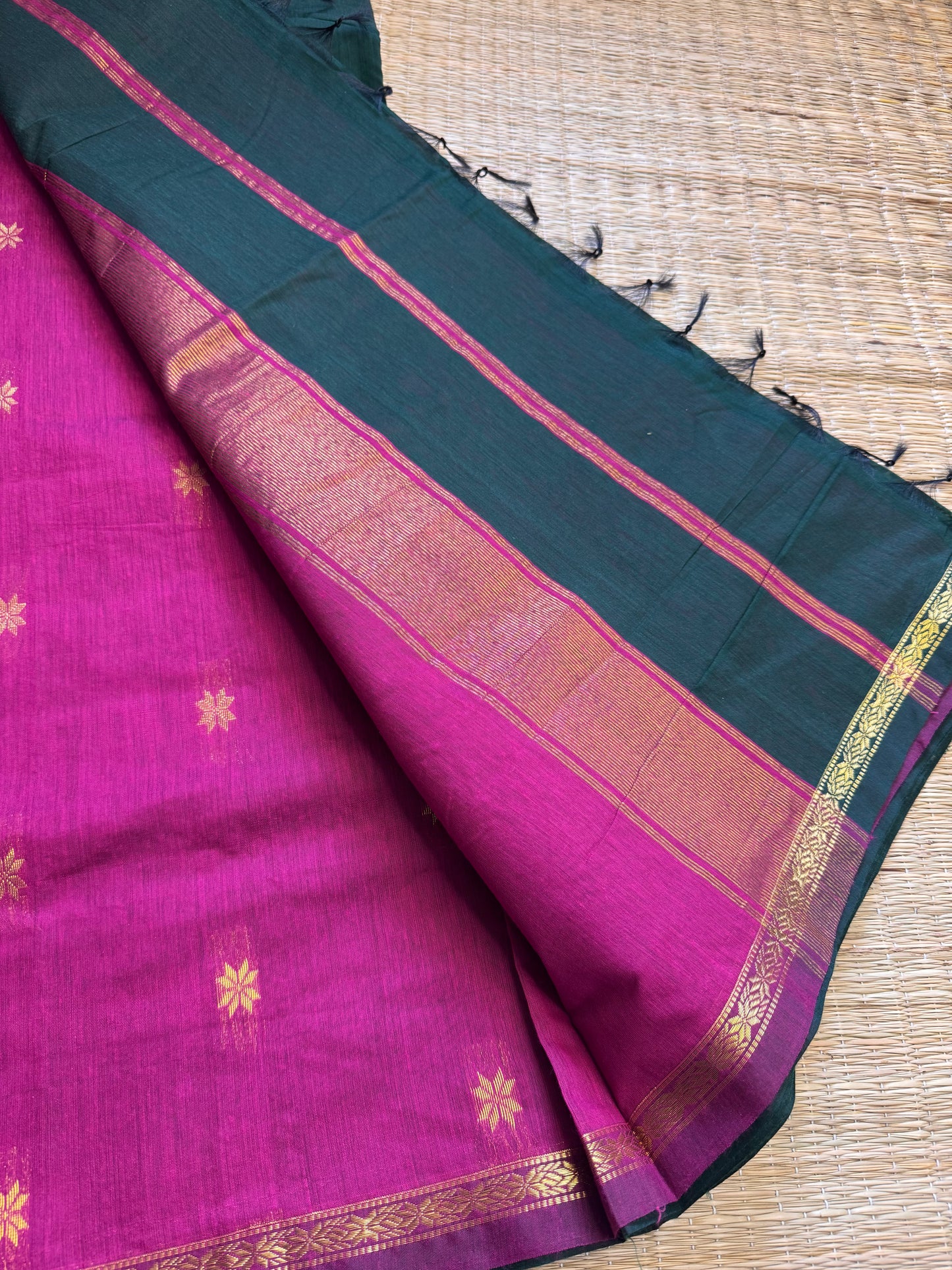 Green-Pink Maheshwari Cotton Saree