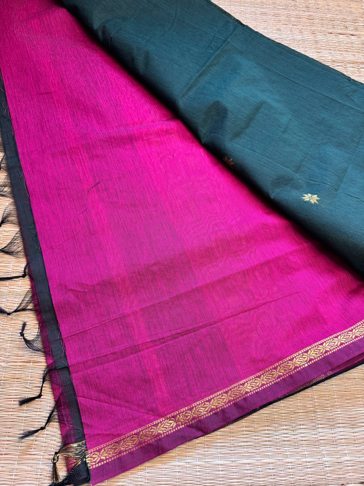 Green-Pink Maheshwari Cotton Saree