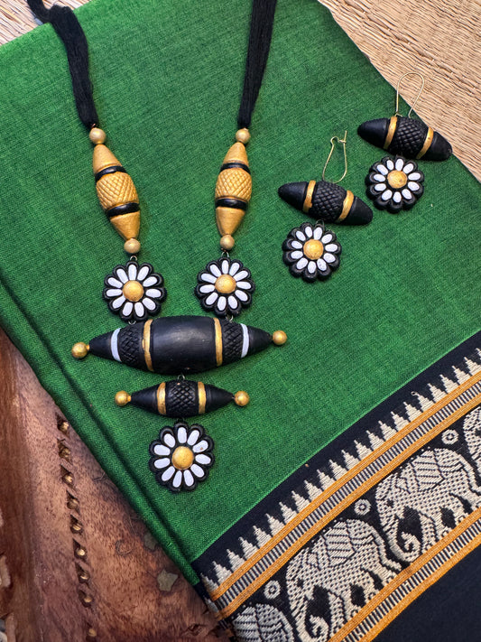 Terracotta Jewellery Set (2609)