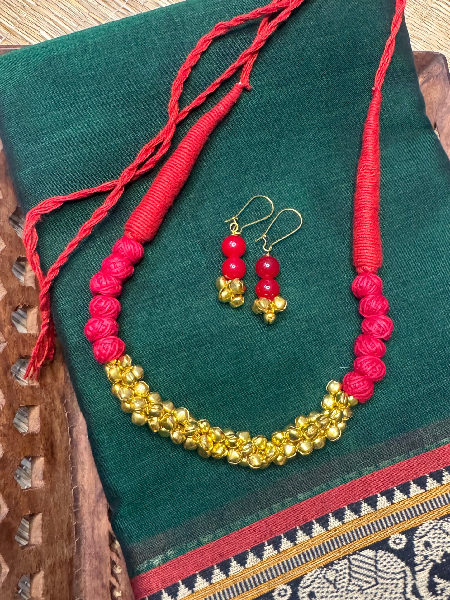 Gunguru Thread Jewellery (T2607)