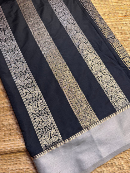 Black Semi kanchi Dual Tone Zari Saree