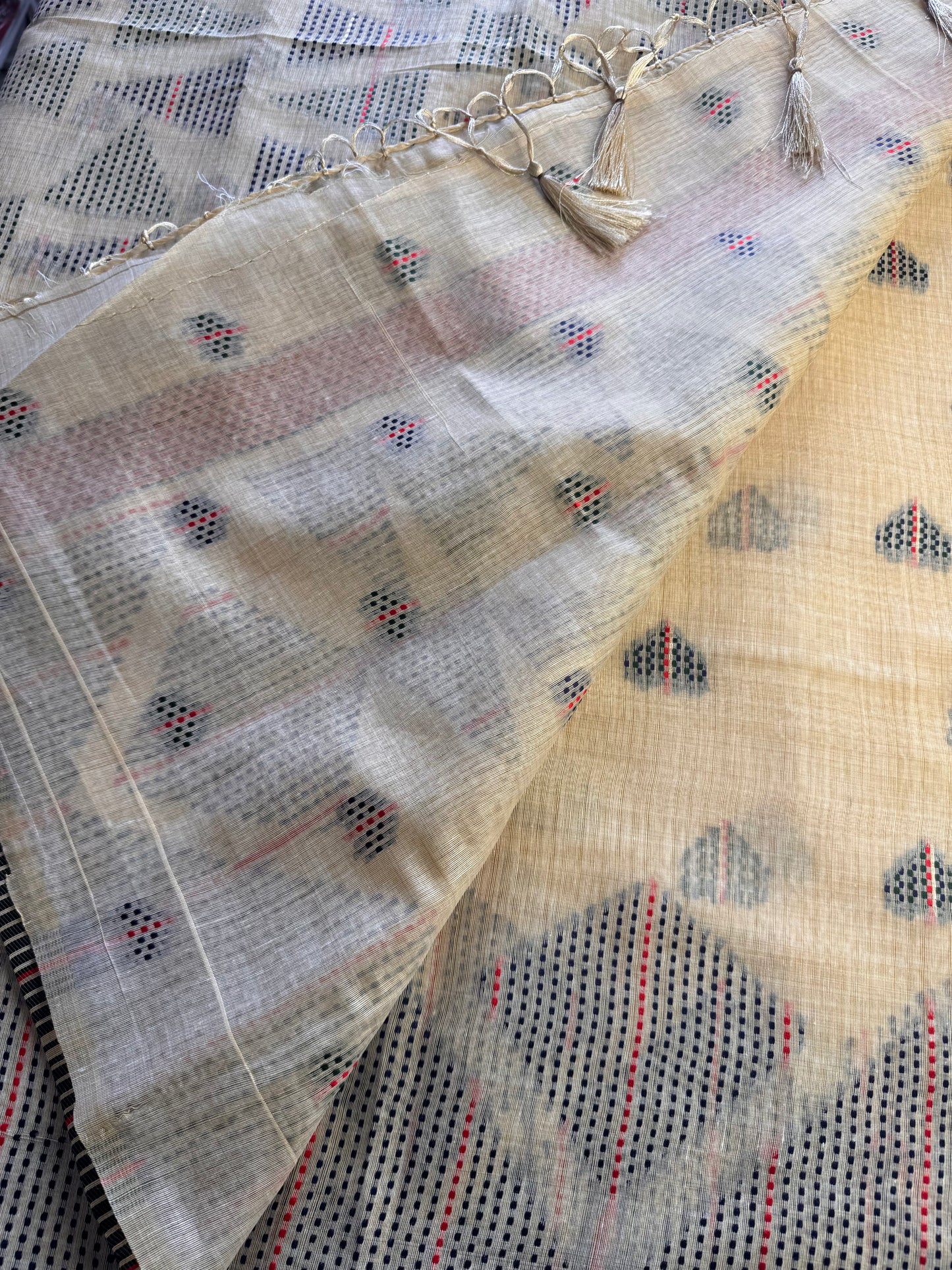 Cream Assam Jute Linen Cotton Saree
