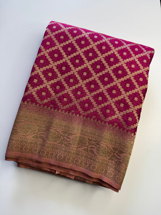 Pink Jaal Khaddi Georgette Saree