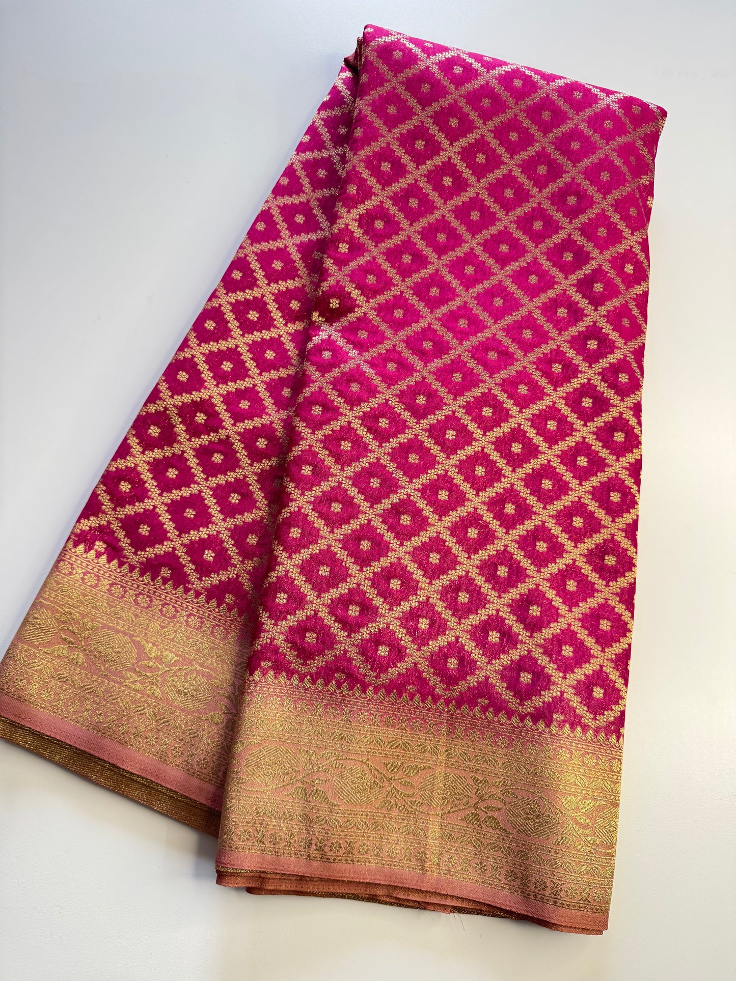 Pink Jaal Khaddi Georgette Saree