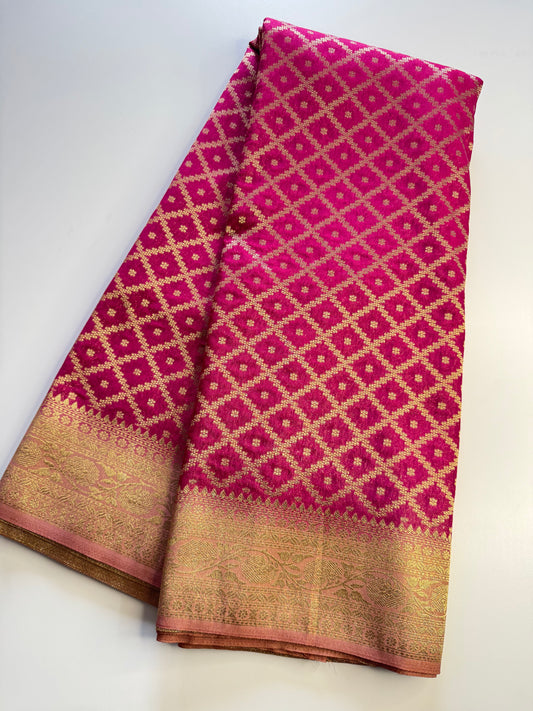 Pink Jaal Khaddi Georgette Saree