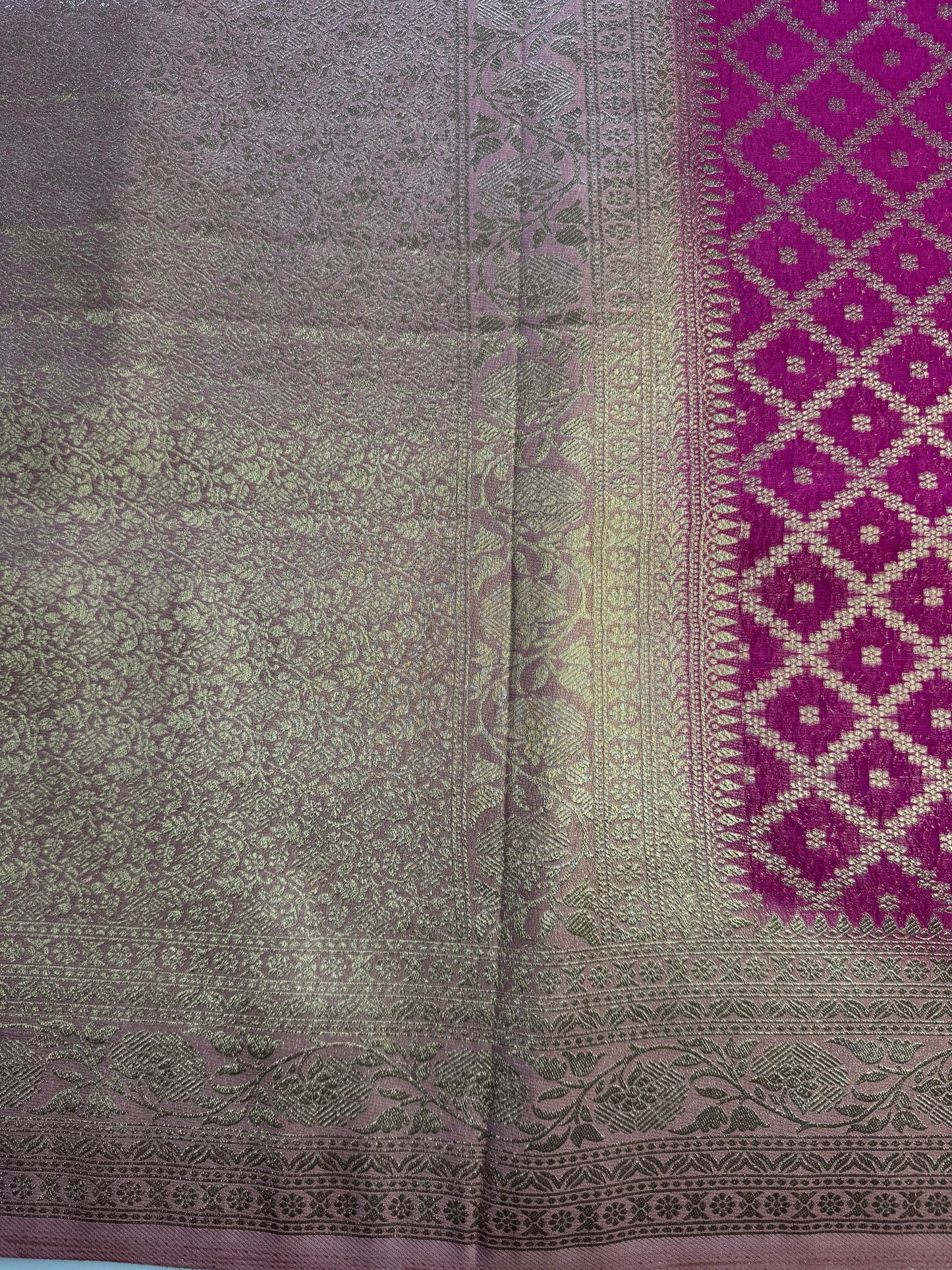 Pink Jaal Khaddi Georgette Saree