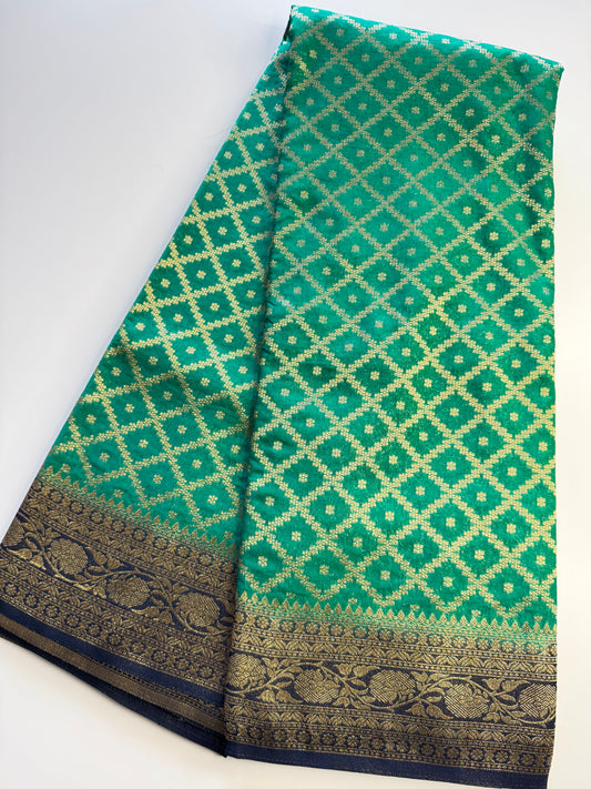 Green Jaal Khaddi Georgette Saree