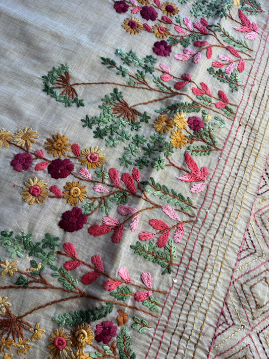 Cream French knot Hand Embroidered Tussar Saree