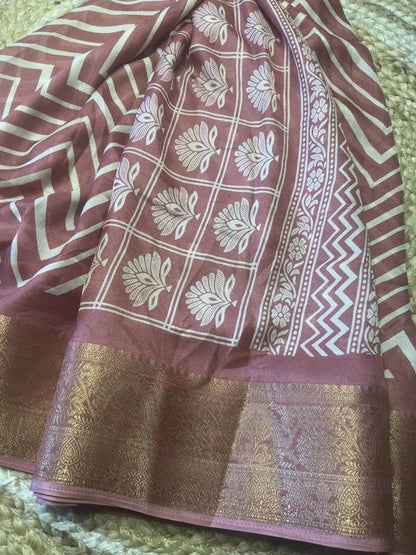 Semi Georgette Saree